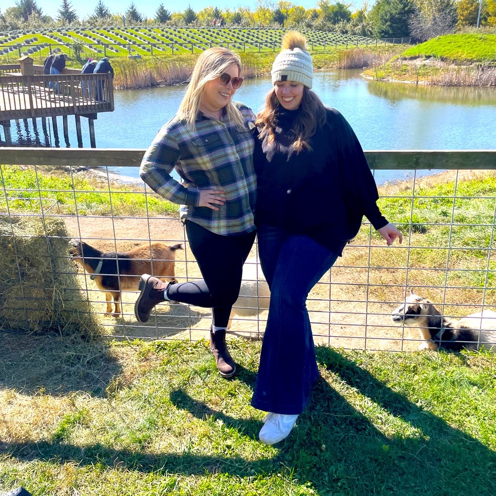 Meet your Posher, Tara